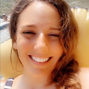 Meet your Posher, Ashlynne